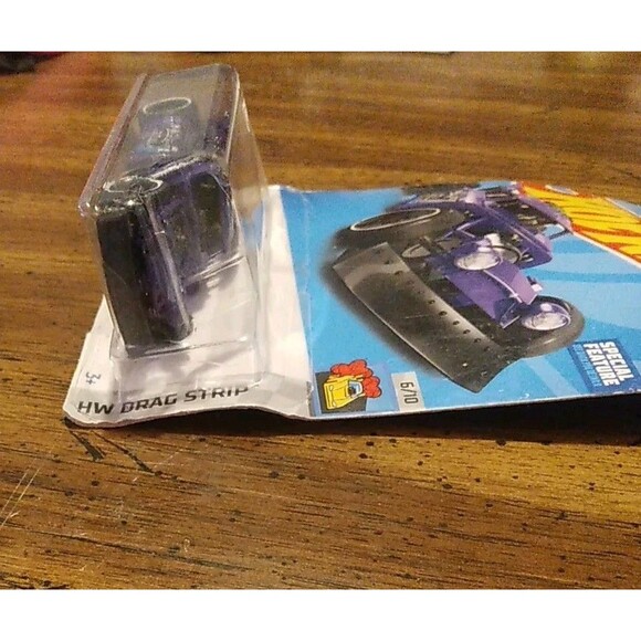 Hot Wheels Astro Rat 2021 #212 Purple T. Meier Sous And  Baja Bone Shaker #3 NOS - Picture 7 of 11